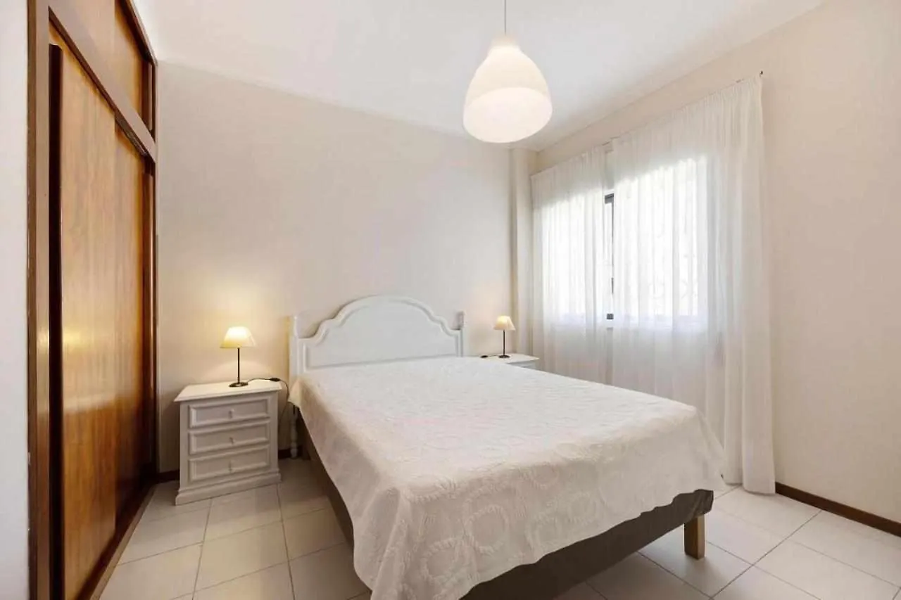 Apartamentos Torre Da Rocha Frente Ao Mar Portimão