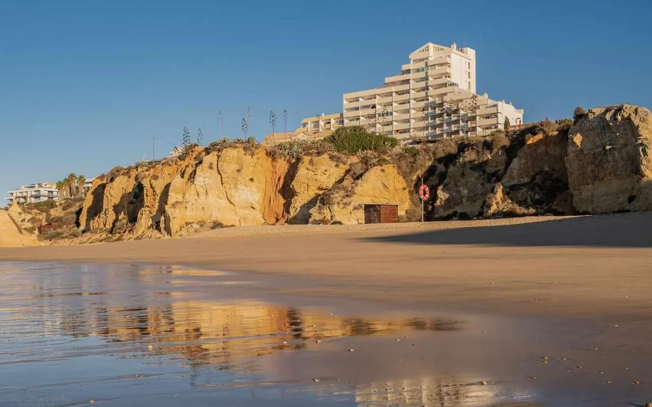 Apartamentos Torre Da Rocha Frente Ao Mar Portimão