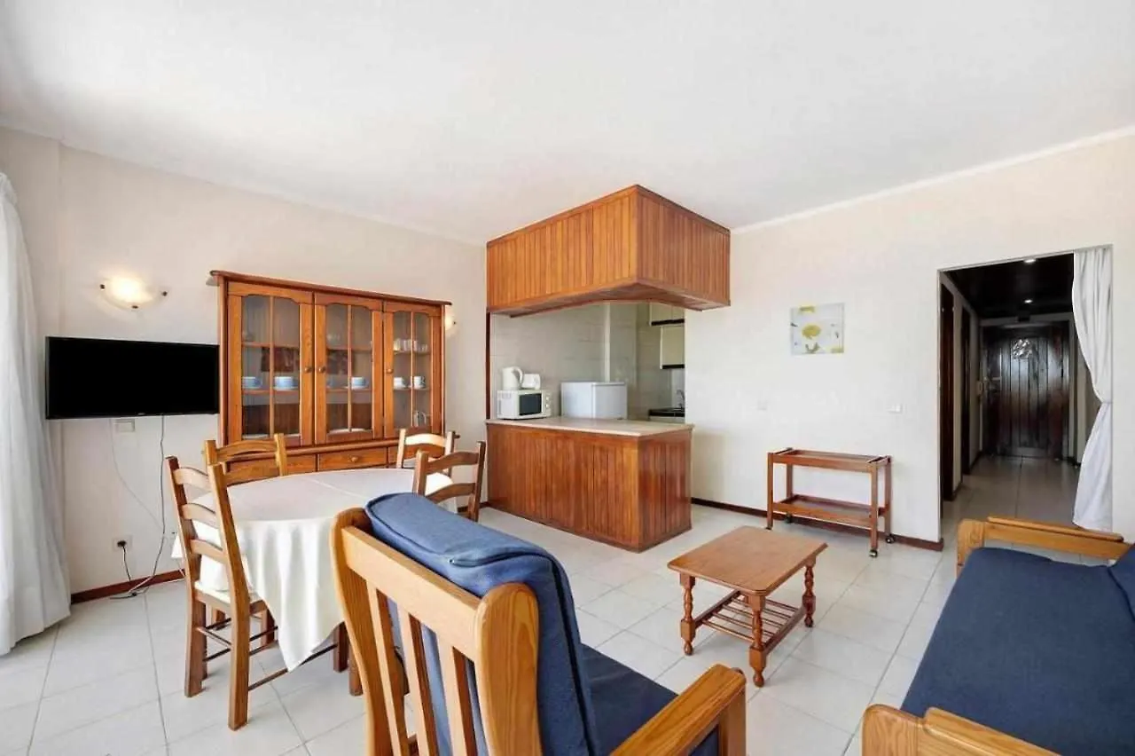 Apartamentos Torre Da Rocha Frente Ao Mar Portimão Portugal